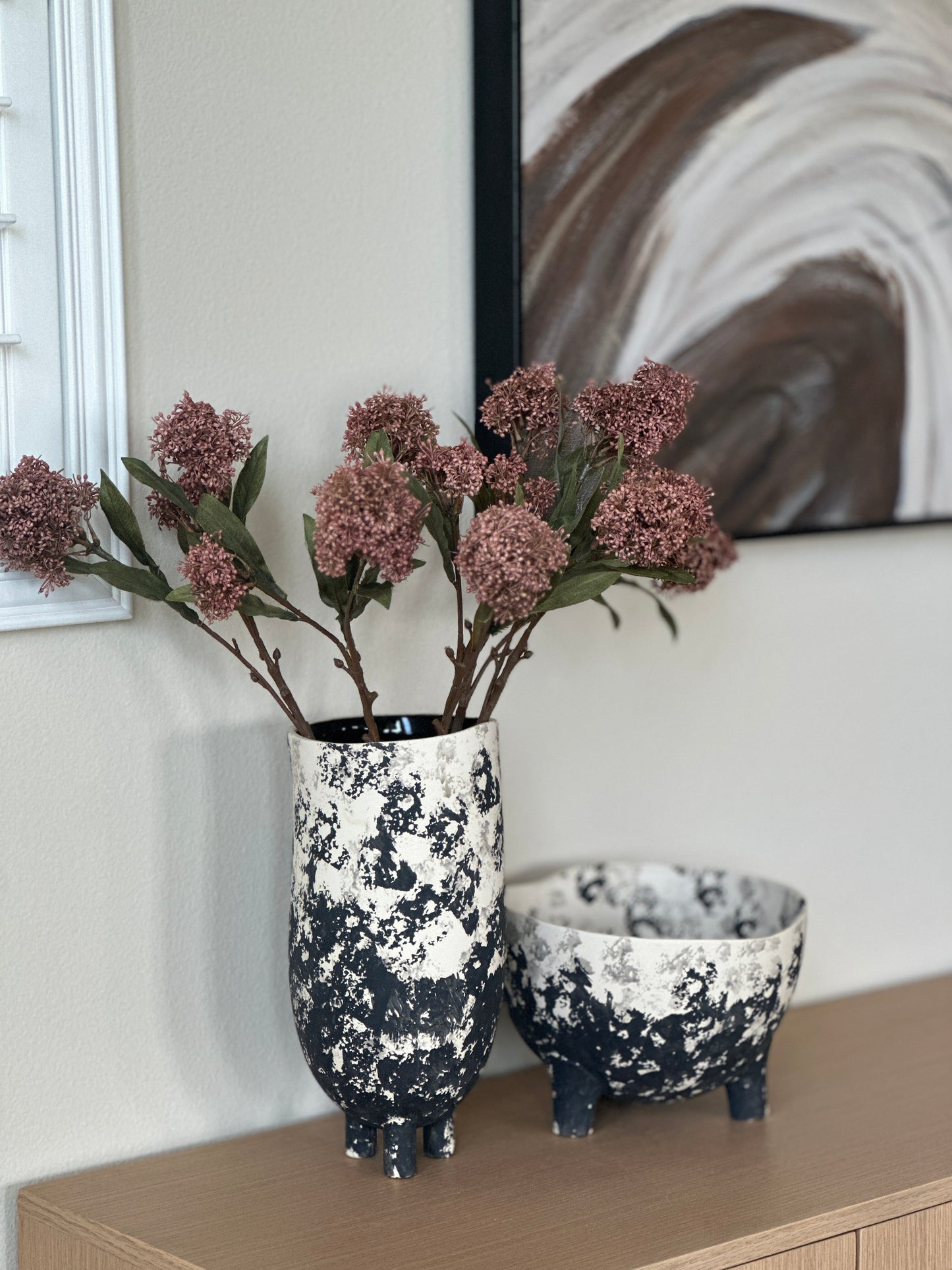 Autumn Skimmia Stem